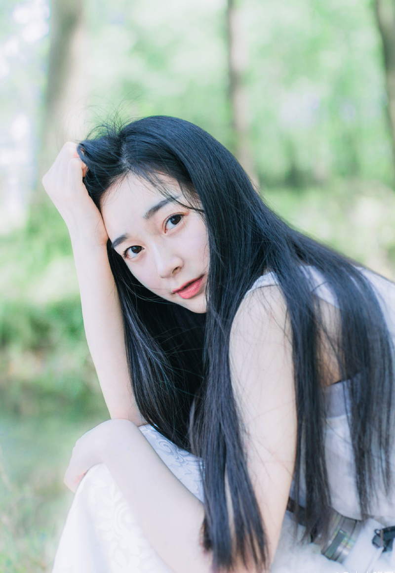“是也不是。”贾诩微笑道。